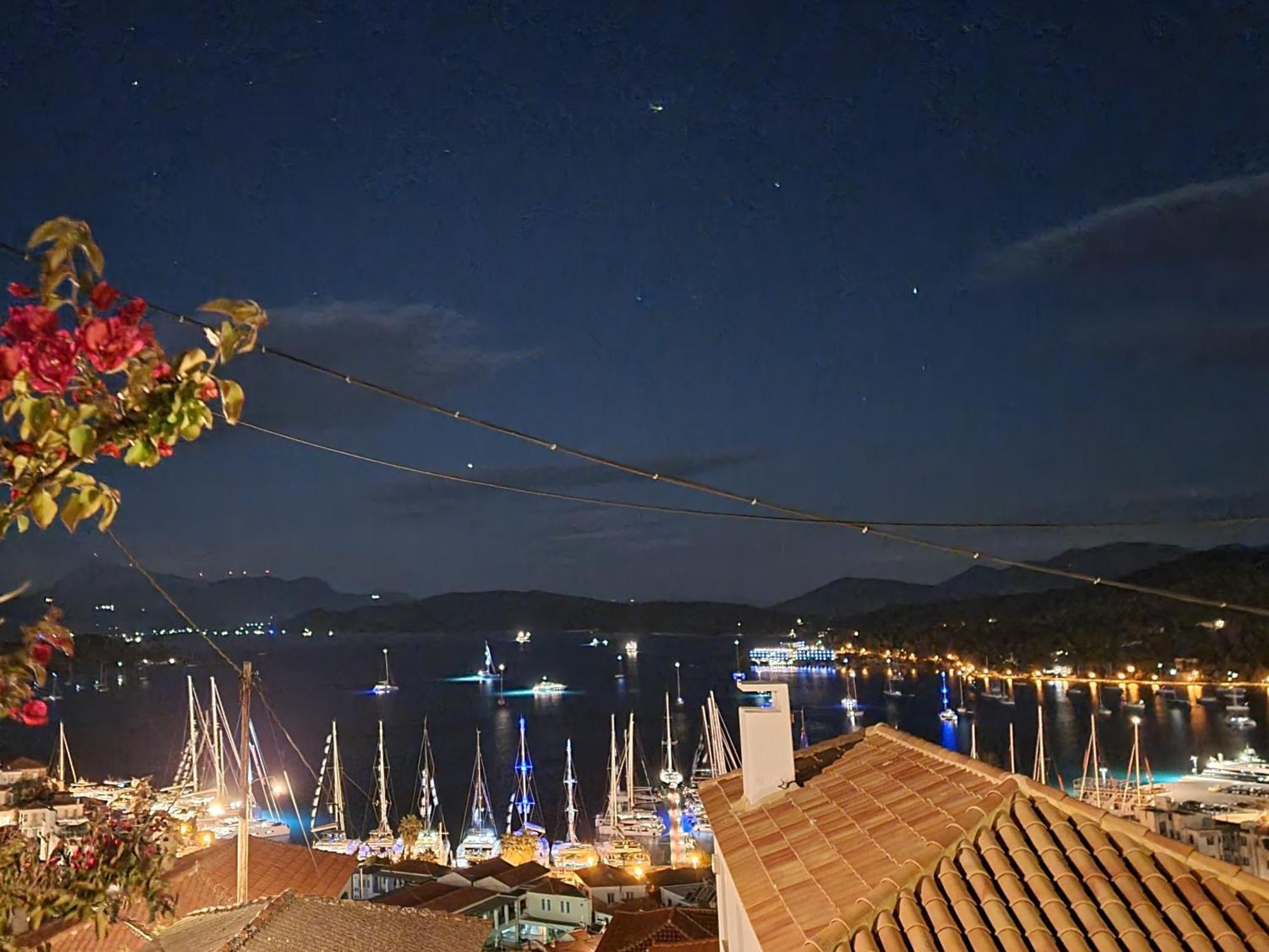 Panoramic View Apartment Poros Town Exterior foto