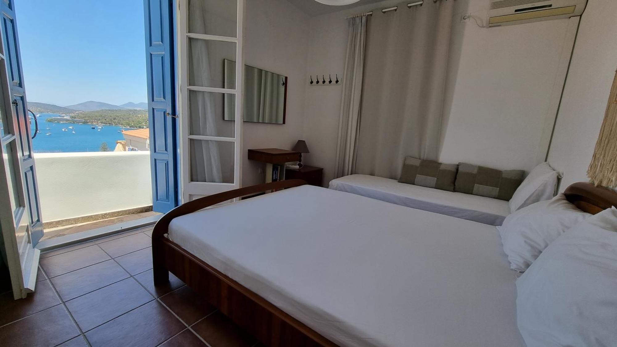 Panoramic View Apartment Poros Town Exterior foto